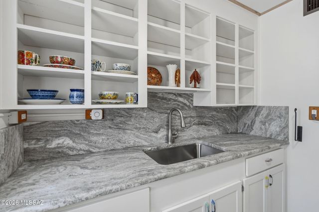 3017 E 17th Street, Tucson, AZ 85716