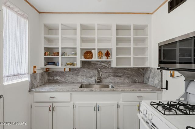 3017 E 17th Street, Tucson, AZ 85716