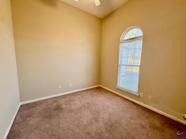 125 Eastwick Drive, Kathleen, GA 31047