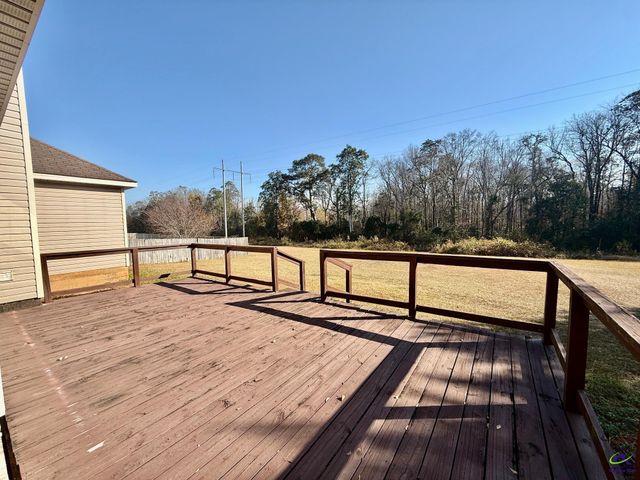 125 Eastwick Drive, Kathleen, GA 31047