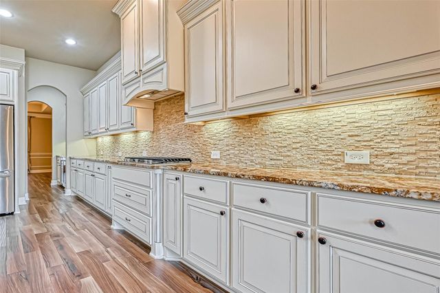 10406 Southern Hawker, Conroe, TX 77385