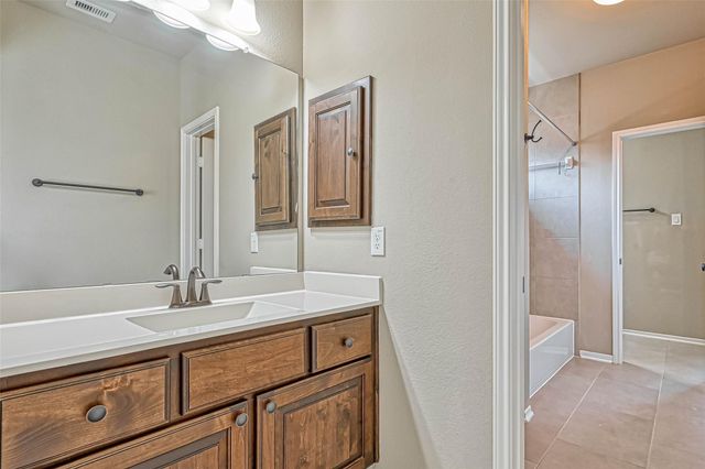 10406 Southern Hawker, Conroe, TX 77385