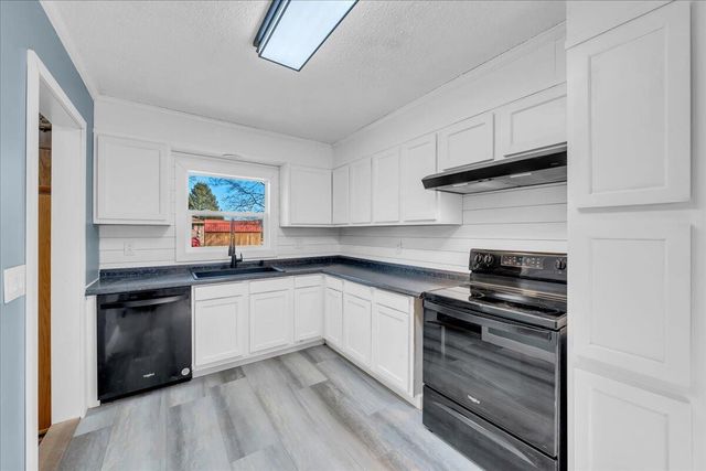 648 Ra Griffith Highway, Jasper, TN 37347