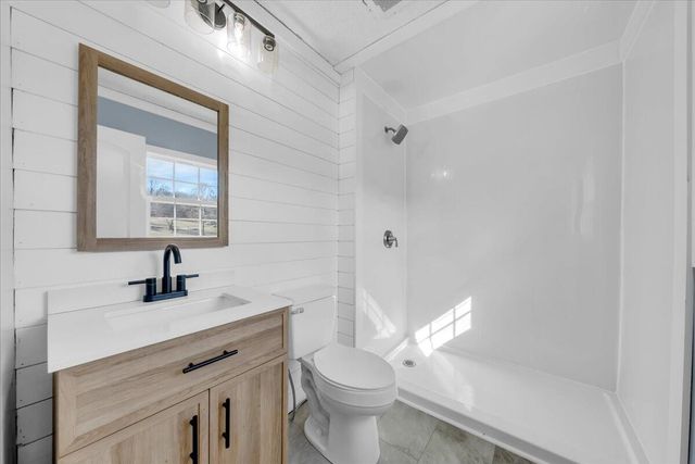 648 Ra Griffith Highway, Jasper, TN 37347