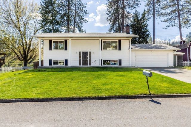817 W Falcon Ave, Spokane, WA 99218