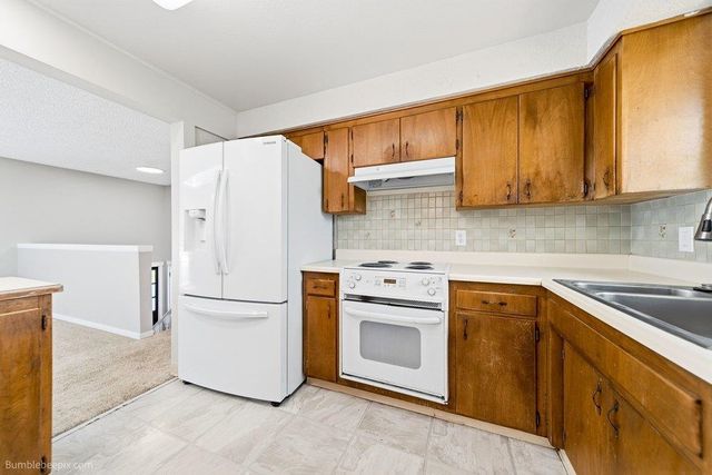 817 W Falcon Ave, Spokane, WA 99218