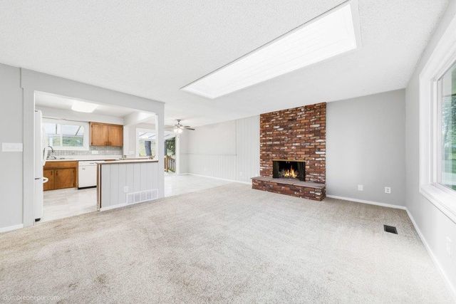 817 W Falcon Ave, Spokane, WA 99218