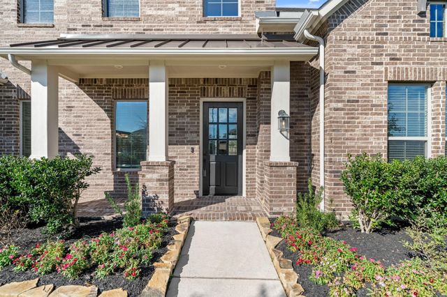 18935 Wild Thornberry Drive, Tomball, TX 77377
