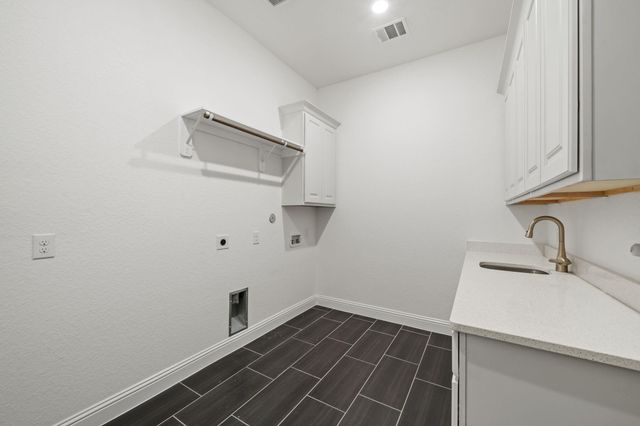 18935 Wild Thornberry Drive, Tomball, TX 77377