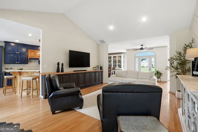 155 Youngs Circle, Fayetteville, GA 30215