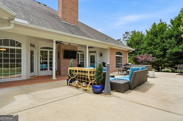 155 Youngs Circle, Fayetteville, GA 30215