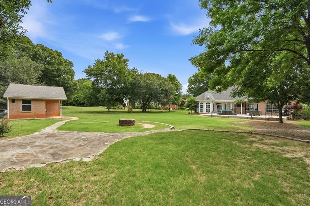 155 Youngs Circle, Fayetteville, GA 30215
