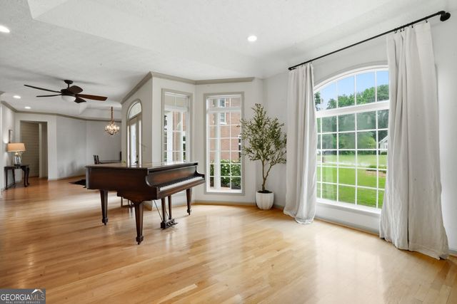 155 Youngs Circle, Fayetteville, GA 30215