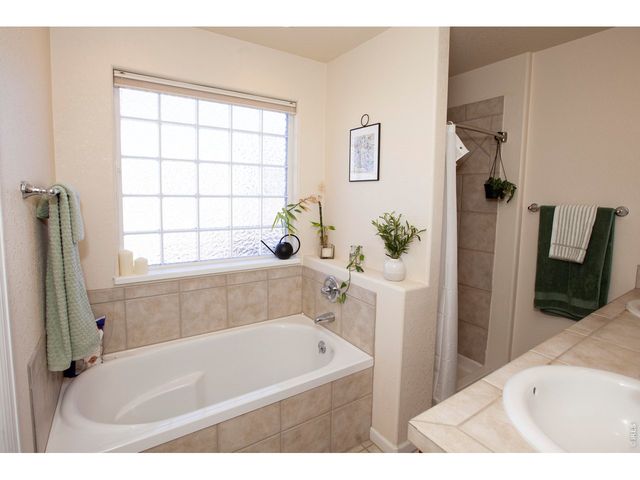 817 Nicole Rd, Sterling, CO 80751