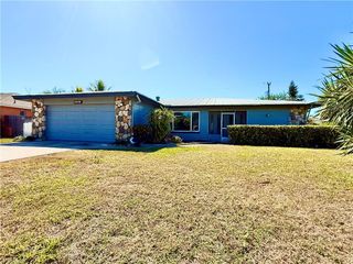 1008 SE 25th TER, Cape Coral, FL 33904