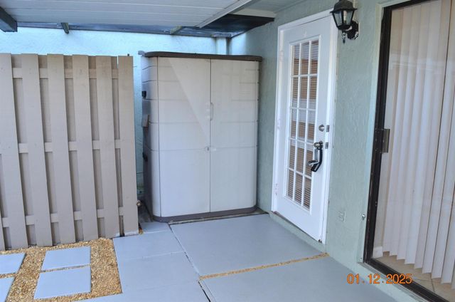 1122 Breezy Way 2c, Sebastian, FL 32958