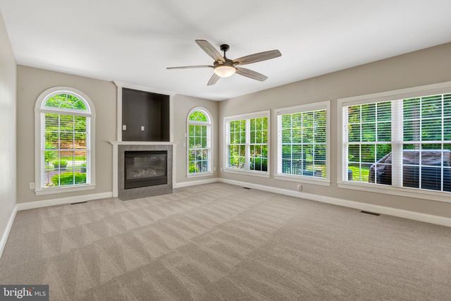 3 PLANTERS PL, Stafford, VA 22554