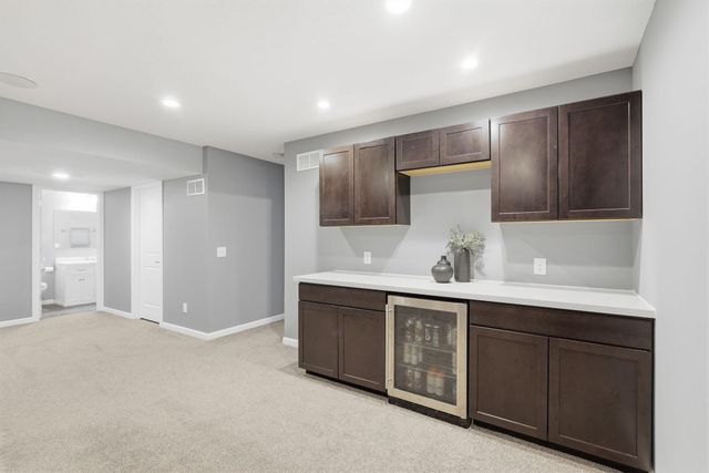 8359 Cottonwood Lane N, Maple Grove, MN 55369
