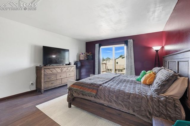 995 Square Dance Lane, Fountain, CO 80817