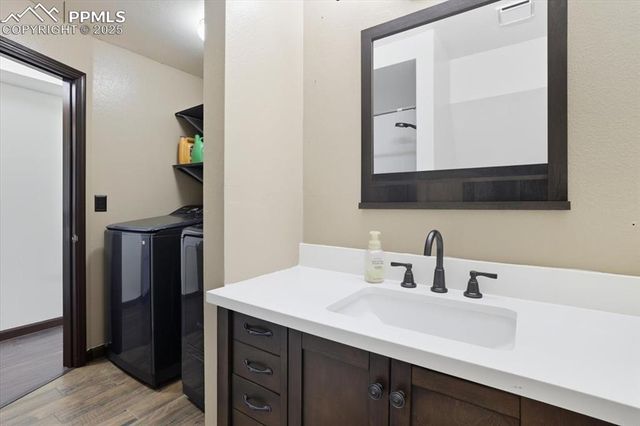 995 Square Dance Lane, Fountain, CO 80817