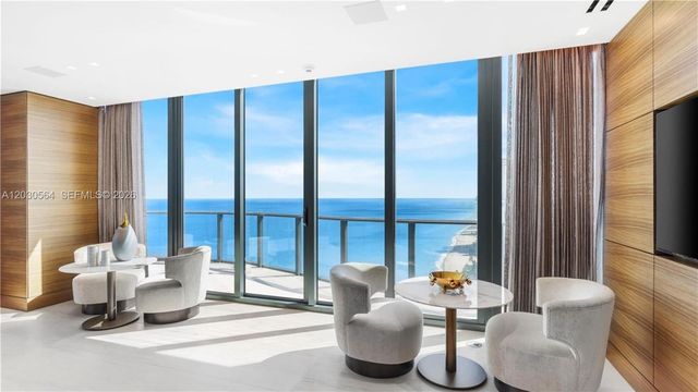 19575 Collins Avenue PH43, Sunny Isles Beach, FL 33160