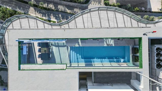 19575 Collins Avenue PH43, Sunny Isles Beach, FL 33160