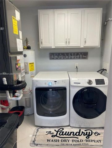 7651 NW 14th St 7651, Pembroke Pines, FL 33024