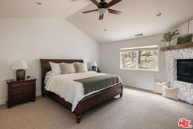 958 Lucerne Lane, Lake Arrowhead, CA 92352