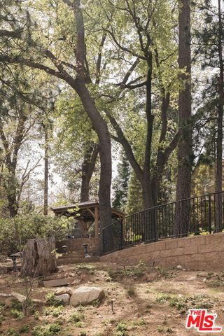 958 Lucerne Lane, Lake Arrowhead, CA 92352