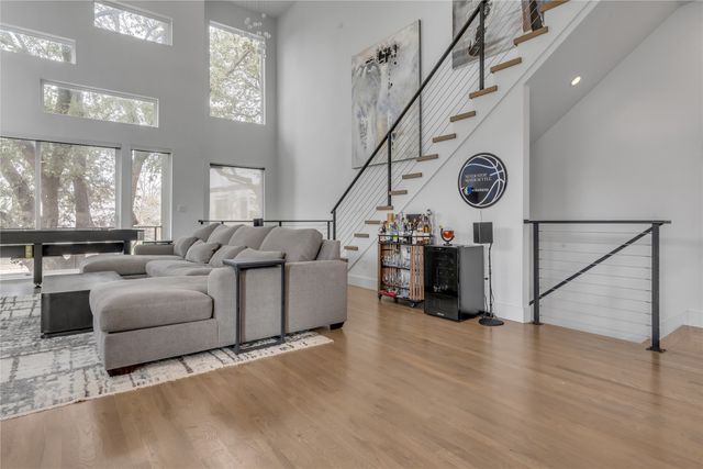 4616 Manett Street, Dallas, TX 75204