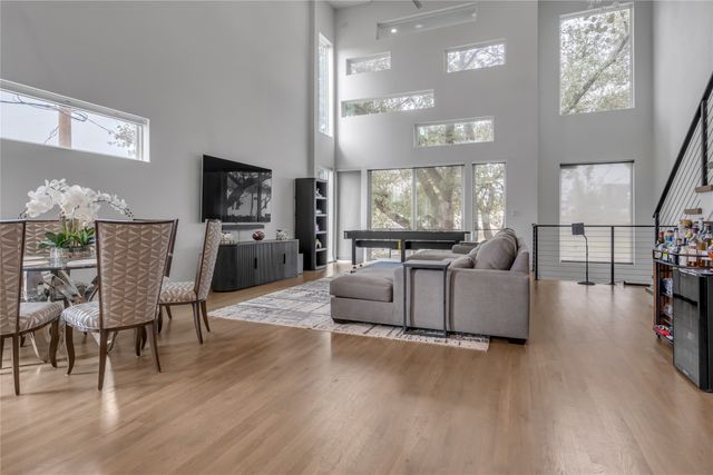 4616 Manett Street, Dallas, TX 75204