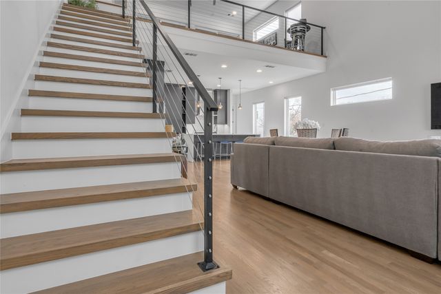 4616 Manett Street, Dallas, TX 75204