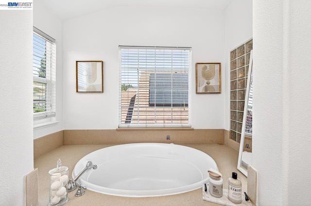 3063 Ridgefield Ct, Dublin, CA 94568