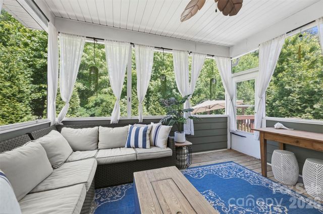 2028 Brightflower Lane, York, SC 29745
