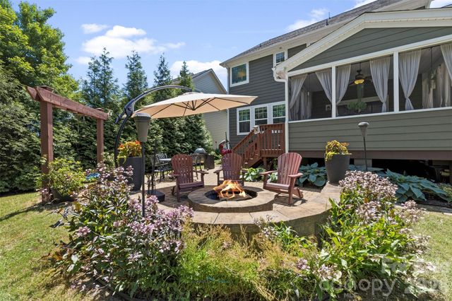 2028 Brightflower Lane, York, SC 29745