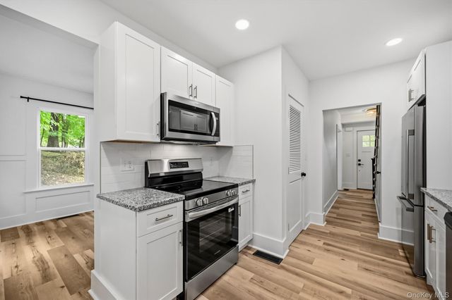 19 Cherry Street, Warwick, NY 10990
