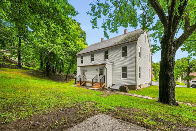 19 Cherry Street, Warwick, NY 10990