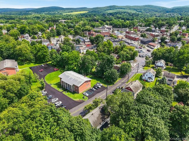 19 Cherry Street, Warwick, NY 10990