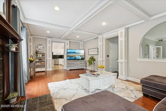 25 Reid Lane, Millstone, NJ 08510
