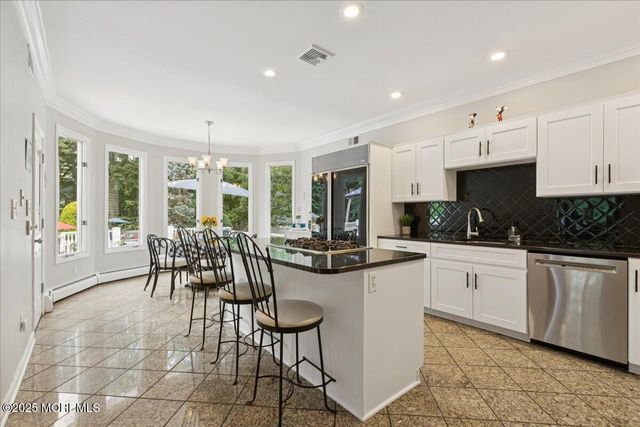 25 Reid Lane, Millstone, NJ 08510