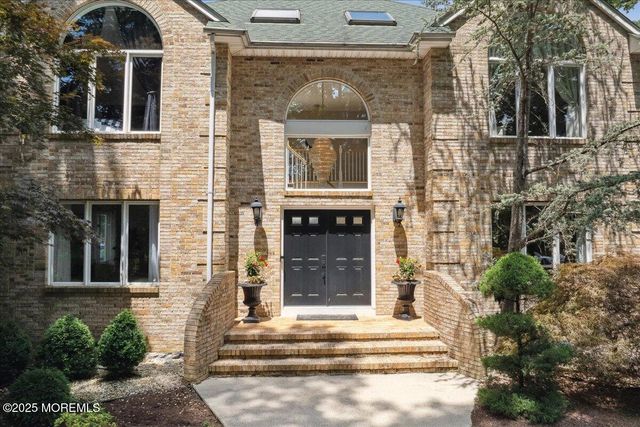 25 Reid Lane, Millstone, NJ 08510