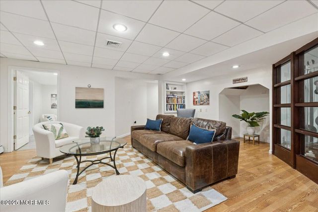 25 Reid Lane, Millstone, NJ 08510