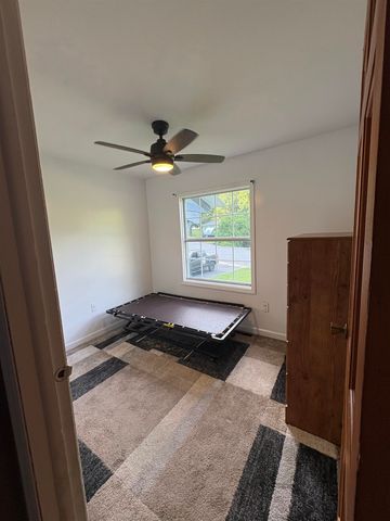 48 Carriage Hill Road, Brattleboro, VT 05301