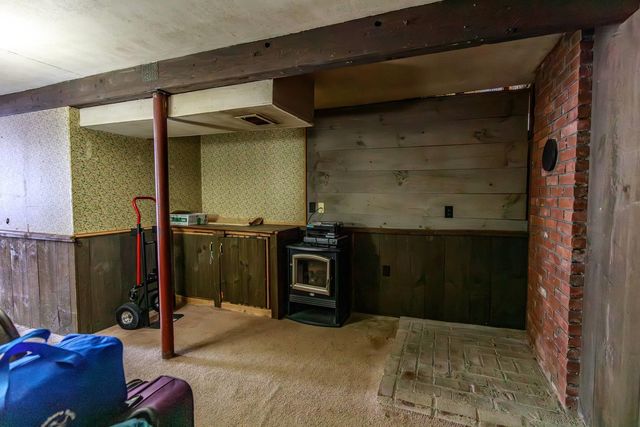 48 Carriage Hill Road, Brattleboro, VT 05301