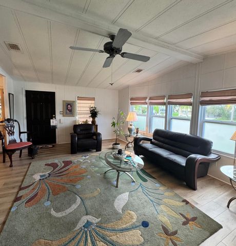 1 Grande Camino Court, Fort Pierce, FL 34951
