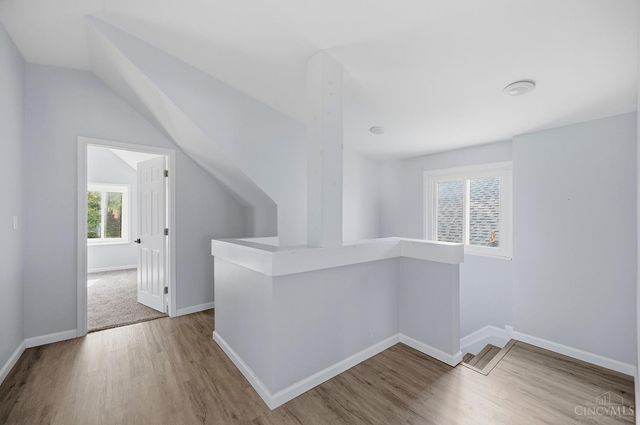 5866 Kennedy Avenue, Cincinnati, OH 45213