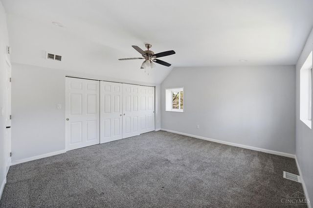 5866 Kennedy Avenue, Cincinnati, OH 45213