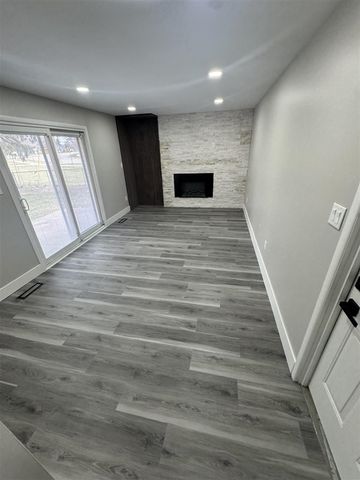 41718 Mae Wood Drive, Sterling Heights, MI 48313