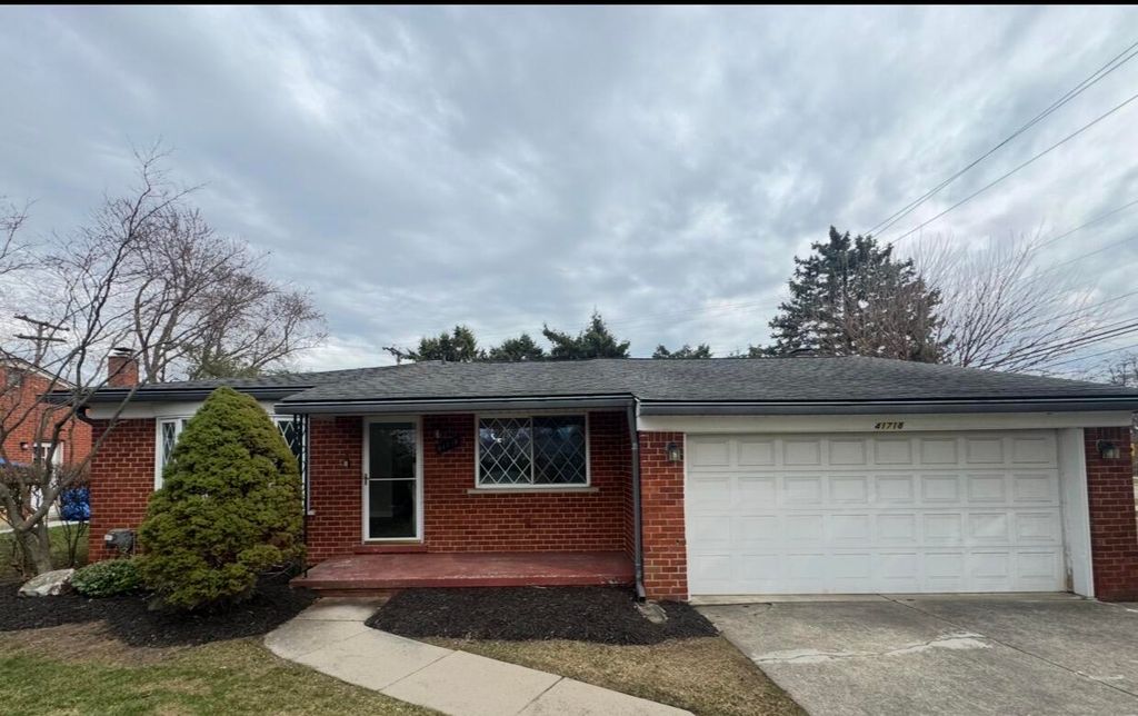41718 Mae Wood Drive, Sterling Heights, MI 48313