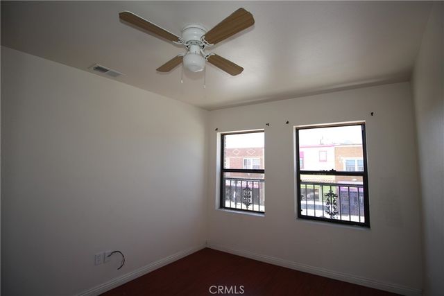 7914 Seville Avenue B, Huntington Park, CA 90255